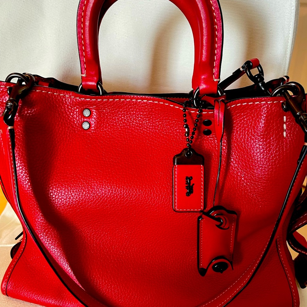 SOLD. Coach 1941 Red Rogue 31 🔥🔥🔥